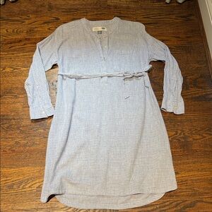 Old Navy Sz s maternity blue and white linen dress